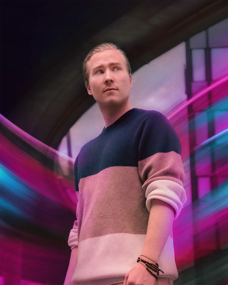 Oliver von back on earth